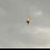 „Rușii și-au doborât propriul avion”. O aeronavă militară rusă s-a prăbușit în Crimeea. Imagini cu momentul în care avionul cade în mare- VIDEO