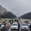 Peste 4.000 de taximetriști protestează în Piața Constituției. Este reprezentat și județul Neamț