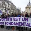 Franța a devenit prima țară care a introdus dreptul la avort. Este oficial, a intrat în Constituție