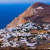 Insula din Grecia care e la fel de frumoasă ca Santorini, dar mult mai ieftină. Aici trebuie să mergi vara aceasta