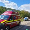 Accident cu un tractor și un microbuz, în Timiș. O femeie a fost rănită