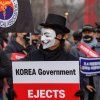 Guvernul sud-coreean va suspenda temporar aproape 5.000 de medici rezidenți pentru că au făcut grevă