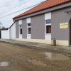 Vineri, 8 martie 2024, a fost inaugurată Școala Primară din Câlnic, renovată de BookLand România