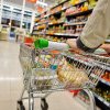 Se vor închide supermarketurile în weekend?