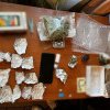 Botoşani: Persoane arestate pentru trafic şi deţinere de droguri, într-un dosar instrumentat de DIICOT