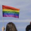 Asociația ACCEPT: Un sondaj arată că 7 din 10 români consideră că toate familiile ar trebui protejate de lege, inclusiv familiile formate din persoane de același sex