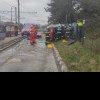 FOTO – Accident în Mărăști, autoturism căzut de pe pod