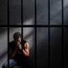 Calvar pentru fostul internațional Quincy Promes: A fost ras în cap și stă într-o celulă cu alți 20 de deținuți