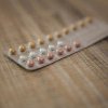 Pastilele pentru contracepţie cresc riscul apariției unor tumori. Concluziile unui studiu observațional pe 18.000 de femei