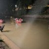 Pompieri cu bărci și scafandri caută joi seara o persoană căzută în canalul Bega