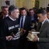 Premierul Ciolacu a primit documentele secrete despre George Simion: 'Este un semnal suficient de puternic' (VIDEO)