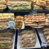 Prețuri astronomice în magazinele alimentare din Aeroportul Otopeni: Cât te costă o gustare / FOTO