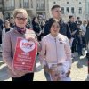 Protest pentru interzicerea avorturilor în România. Viața începe la concepție. Primul drept al omului este dreptul la viață. Sunt un copil, nu o alegere