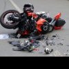 Un tânăr a decedat după ce a intrat cu motocicleta într-un stâlp de beton, pe DN 6