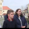 VIDEO: Cum înțeleg elevii de liceu ororile comise de sistemul totalitar. Întâlnire cu un luptător anti-comunist la Alba Iulia