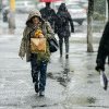 Babele aduc ninsori, frig și ploi în toată țara. Un ciclon mediteranean vine peste România