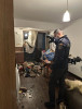 O chiriașă a lăsat dezastru într-un apartament din Bragadiru. Polițiștii au fost șocați când au intrat în locuința abandonată