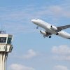 Război electronic în Europa: avioanele cu pasageri raportează blocarea semnalului GPS