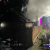 Anexa unei gospodării din Dâmbovița, distrusă de un incendiu puternic! O persoană a făcut atac de panică