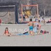 Fotoreportaj: Plaja aglomerata la Navodari. Oamenii se bucura de soare si caldura la final de martie (FOTO+VIDEO)