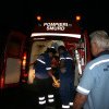 Șofer la spital după ce a intrat cu mașina într-un stâlp, la Timișoara. Alte două persoane au fost rănite