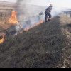 INCENDIU de vegetație uscată la Sântimbru: Intervin pompierii din Alba Iulia