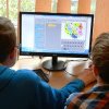 OPORTUNITATE ÎN ÎNVĂȚĂMÂNT Elevii și studenții pot depune cererile pentru a primi 200 de euro, ca să-și cumpere calculatoare