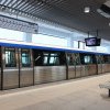 Metrorex: Noul tren Metropolis produs de Alstom a sosit la Depoul Berceni. Trenul are camere de supraveghere interioare şi exterioare, sisteme de alarmare în caz de urgenţă, locuri special amenajate pentru persoanele cu dizabilităţi, folie anti-grafitti