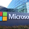 Microsoft investeşte 1,5 miliarde de dolari în firma de inteligenţă artificială G42, care se confruntă cu controlul SUA pentru legăturile cu China