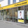 Şeful băncii centrale a Austriei: Există un ”risc minor” în planul RBI de a cumpăra o participaţie la Strabag