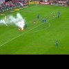 Fanii Rapidului au recidivat: au aruncat cu torțe la meciul cu Craiova și riscă enorm