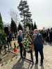 Coroane de flori depuse de consulul Mihalescul, vicele Barbă și primarul Iliuț la monumentul eroilor de la Fântâna Albă-Varnița (foto)