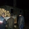Două transporturi ilegale de lemn interceptate unul după altul la Bilca
