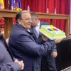 Flutur a primit un tort de ziua onomastică la lansarea candidatului PNL pentru Primăria Milișăuți, Ioan Pascaru