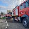 Pompierii au intervenit cu 7 autospeciale pentru stingerea incendiului de la Humoreni care a cuprins două case. Un tânăr de 29 de ani s-a intoxicat cu fum iar alte două persoane au suferit atacuri de panică