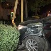 O femeie a fost ucisă pe trotuar, în Lugoj, după un accident teribil între două mașini
