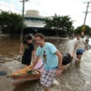 Bilanțul persoanelor salvate din inundațiile din estul Australiei a trecut de 150