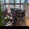 Asalt la reduceri cu ocazia inagurării unui nou mall din Pitești - VIDEO