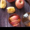 Oțetul de mere face minuni pentru cei care vor să mai piardă în greutate. Cât trebuie să bei ca să stimulezi slăbirea?