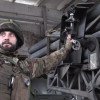 Artileriștii ucraineni folosesc o armă românească pe front, împotriva rușilor: „Se cam rupe, refuză să funcționeze, am oprit, pentru că a fiert”