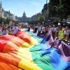 Cehia acordă cuplurilor de acelaşi sex drepturi extinse, dar nu şi cel de a se căsători