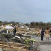 Cel puțin cinci persoane au murit în urma zecilor de tornade care au lovit centrul SUA în ultimele zile