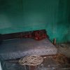 Copil ținut într-o cuşcă, bătut și obligat să muncească la o stână din Braşov, timp de patru ani