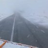 Ninge pe Transalpina. Avertismentul drumarilor pentru șoferi. VIDEO