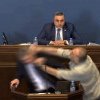 Parlamentarii din Georgia s-au luat la bătaie în timp ce dezbăteau proiectul de lege privind „agenții străini”, considerat de influență rusească | VIDEO
