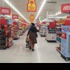 Un angajat care lucra de 19 de ani într-un supermarket britanic, concediat din cauză că a făcut selecția „zero pungi folosite”, deși luase sacoșe pentru cumpărături