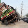 Un camion s-a prăbușit într-o prăpastie din Pakistan. Cel puțin 17 morți și 41 de răniți, au anunțat autoritățile locale