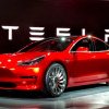 Tesla va concedia aproape 2.700 de angajaţi