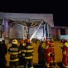 VIDEO Explozie într-un bloc din Craiova: o persoană a murit, iar alte 3 au ajuns la spital, după ce etajul 1 s-a prăbușit