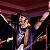 Rock fabricat în Timișoara: Ioan Popovici și Flare au lansat videoclipul piesei „Never again”, care beneficiază de prezența unor actori cunoscuți